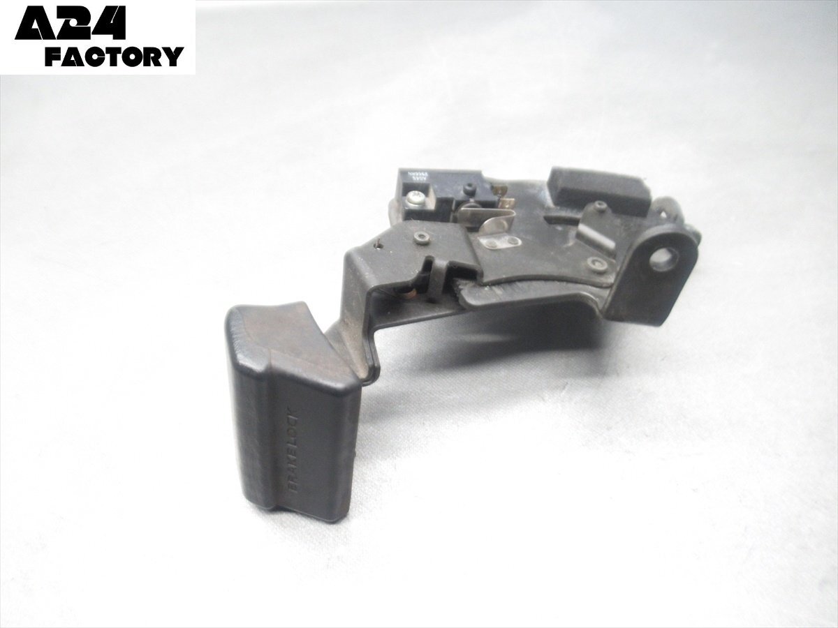 G1R7-0110 スズキ スカイウェイブ250S-3 パーキングロックホルダー 純正品 【CJ44A-106~ 動画有】拍卖