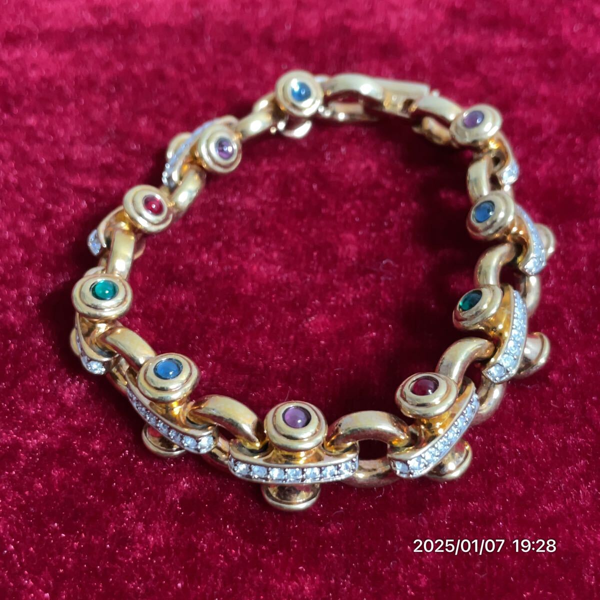 SWAROVSKI スワロフスキー クリスタル ラインストーン ゴールドカラー チェーン風 ブレスレット アクセサリー拍卖