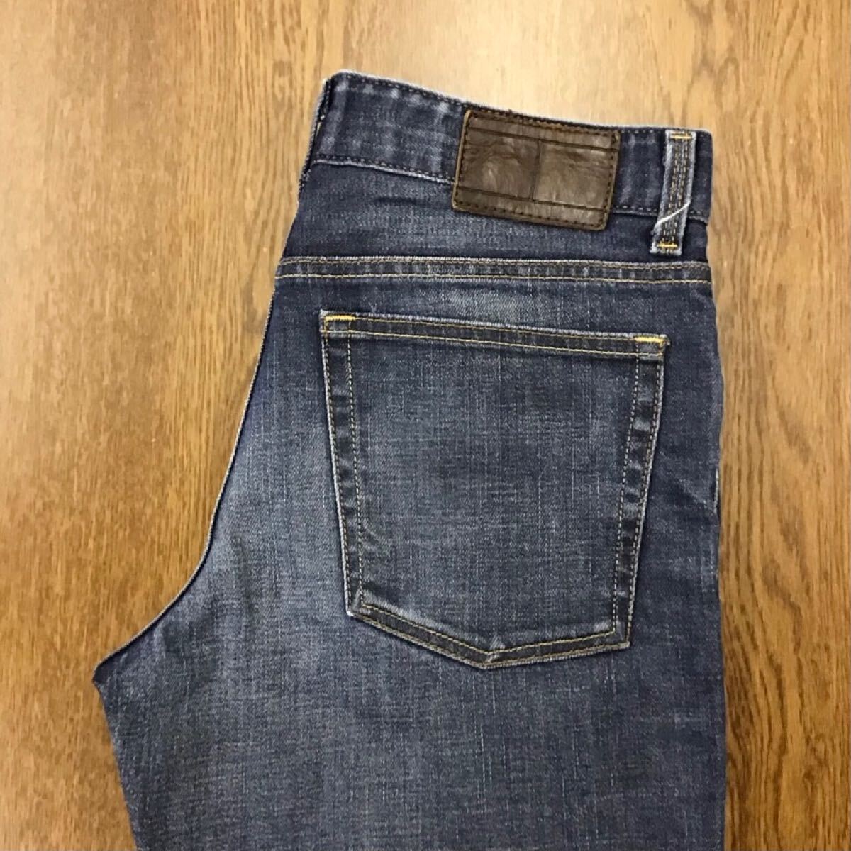【GA085】TOMMY HILFIGER W32 L34 色落ち加工 ジーンズ デニムパンツ ストレッチ 裾再現仕上げ ブランド古着 トミーヒルフィガー 送料無料拍卖