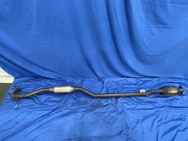 RVR DBA-GA4W エキゾーストセンターマフラー M P26 1570C597拍卖