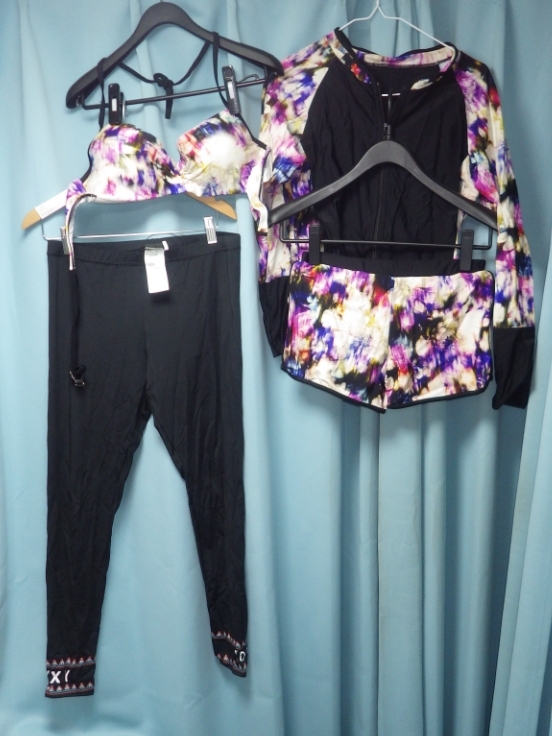 レモンパット付き&パット穴付!ラッシュガード 水着 パンツ付4点セット!サイズ15号 XL 水着 大きいサイズ 水着 ビキニ★検索ユニクロ拍卖