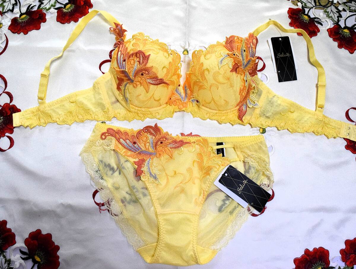 新品・タグ付き☆ワコール☆サルート☆92G・火の鳥☆YE☆D75&ショーツL拍卖