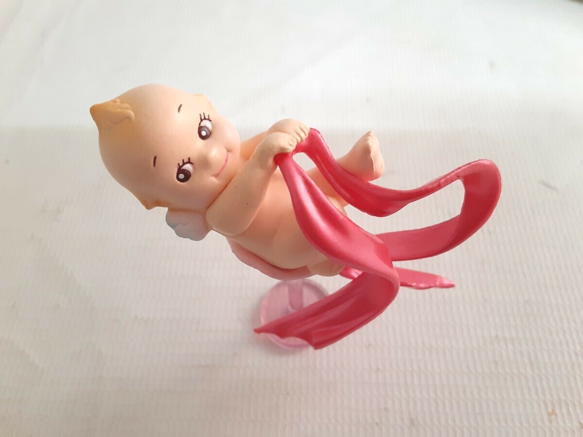 ☆キューピー☆ローズオニール☆ミニチュアフィギュア☆菓子玩具☆美品☆りぼん☆天使☆台つき☆拍卖