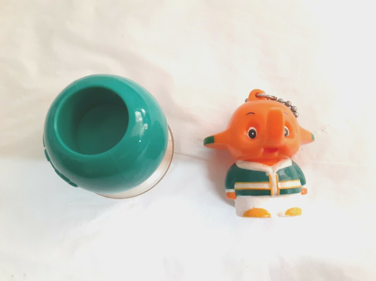 ☆サトちゃん☆シャチハタ印鑑立て☆長期保管品のためにベタつきあり☆上着の色緑☆ボールチェーン付き☆拍卖