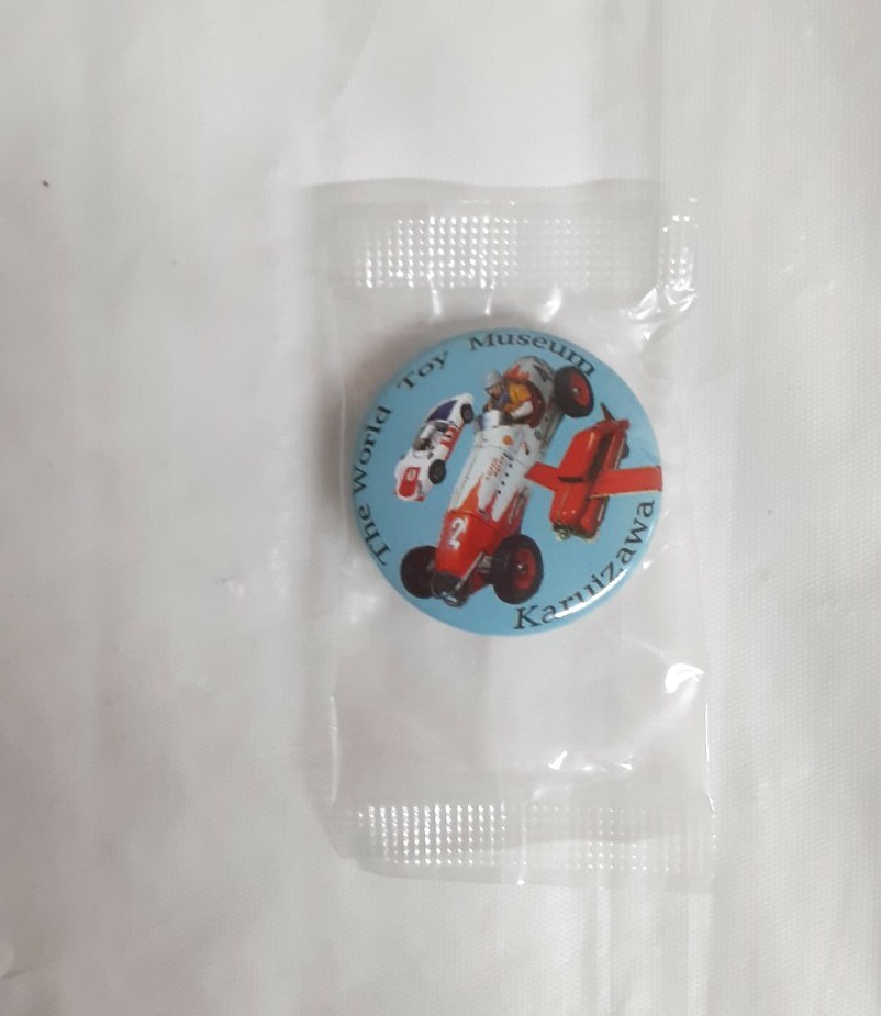 ☆缶バッジ☆The World Tay Museum karulzawa☆車の柄の缶バッジになります☆未開封☆拍卖