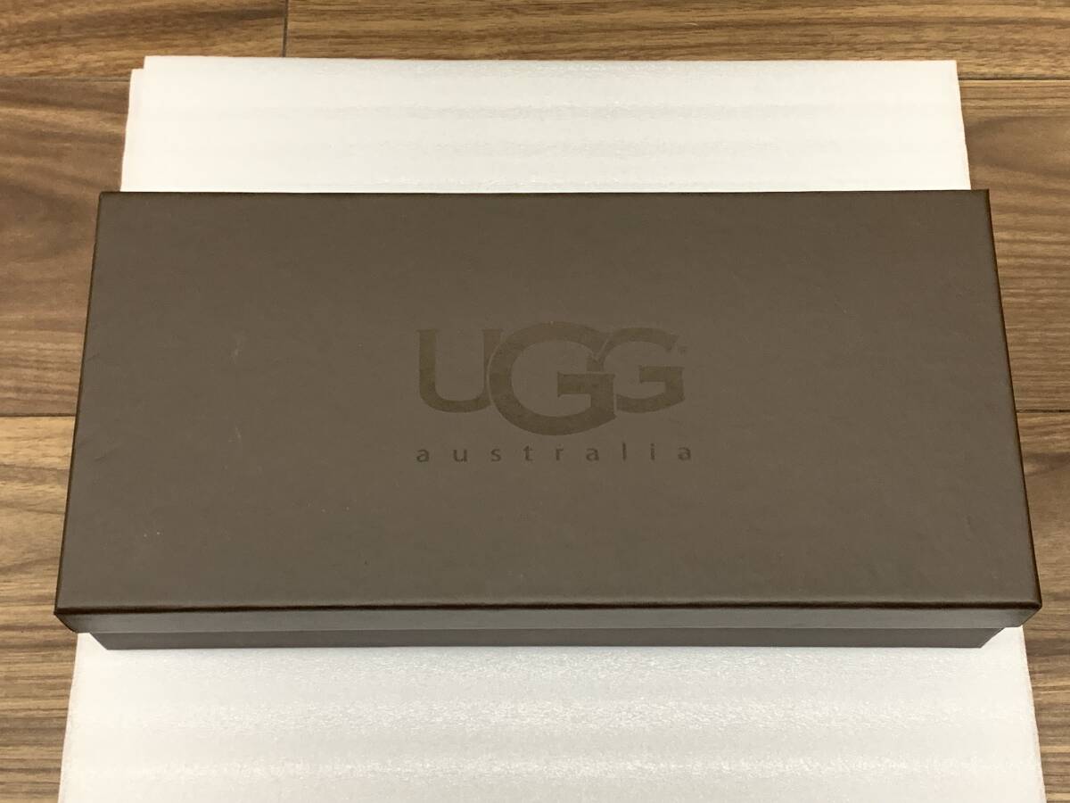 UGG Glove グローブ拍卖