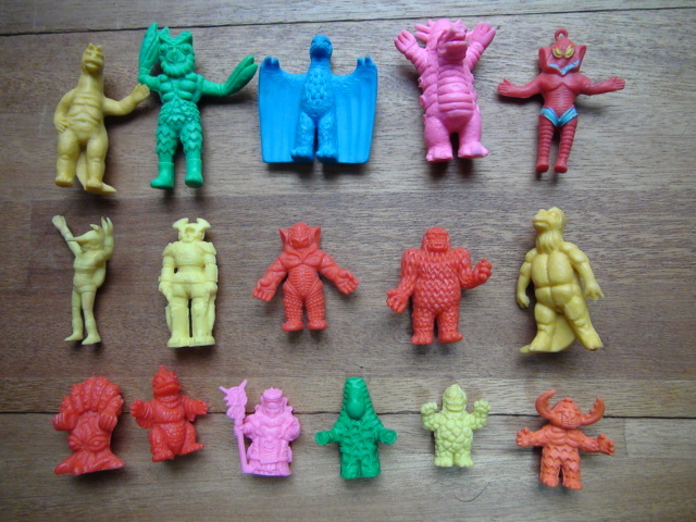 怪獣・ウルトラマン・消しゴム キン消し 昭和レトロ 16個セット拍卖