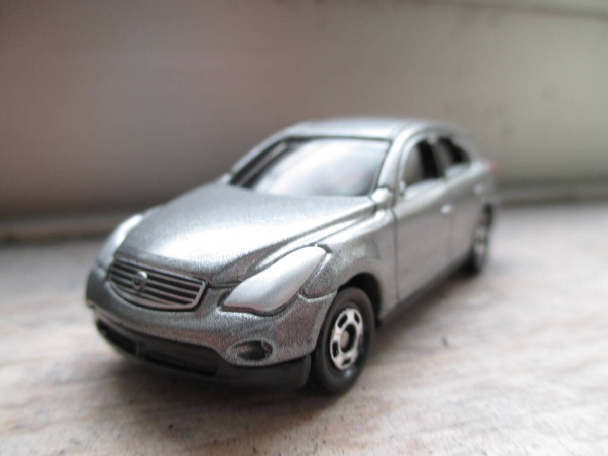 トミカ 日産 スカイラインクロスオーバー拍卖