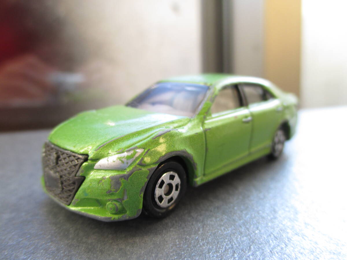 【非売品】 トミカ トヨタ クラウン クラウン誕生60周年記念特別仕様車若草色 edition拍卖
