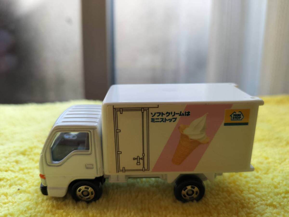 トミカ いすゞ エルフ ミニストップ トミカタウン拍卖