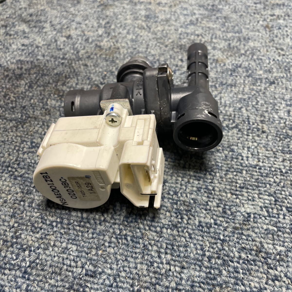 回転動作確認 パナソニック ヒートポンプ給湯機 HE-K46CQ 三方弁 NSAE001ZB1 エコキュート 電動弁 ミキシング バイパス HE-K37CQ T405-153R拍卖