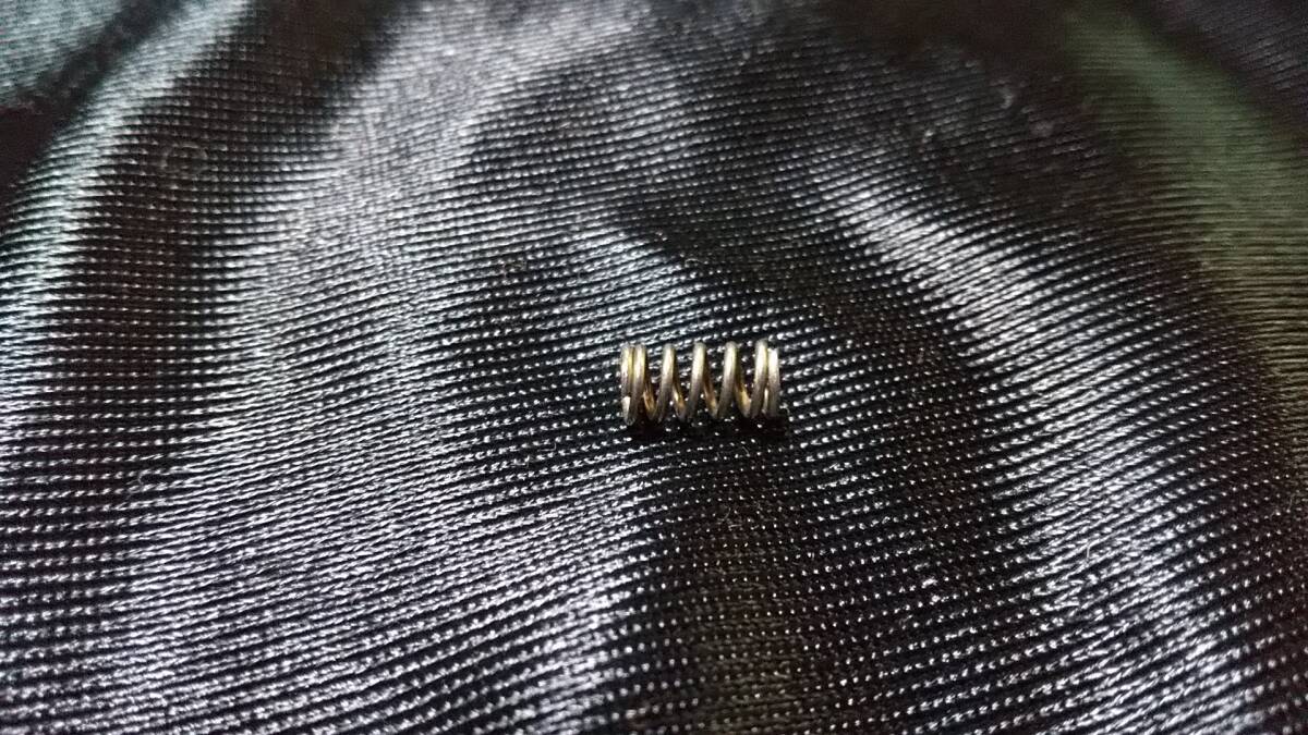 ヤマハ純正 RZ250 4L3 RZ350 4U0 アイドルアジャストスクリュースプリング 1個拍卖