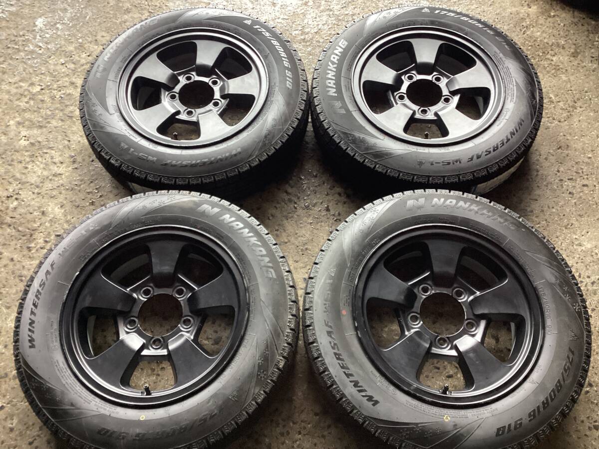 M8109 SUZUKI ジムニー純正 16インチ 5.5J +22 139.7/5H&175/80R16 未使用 スタッドレス 4本 マットブラック 後塗り拍卖