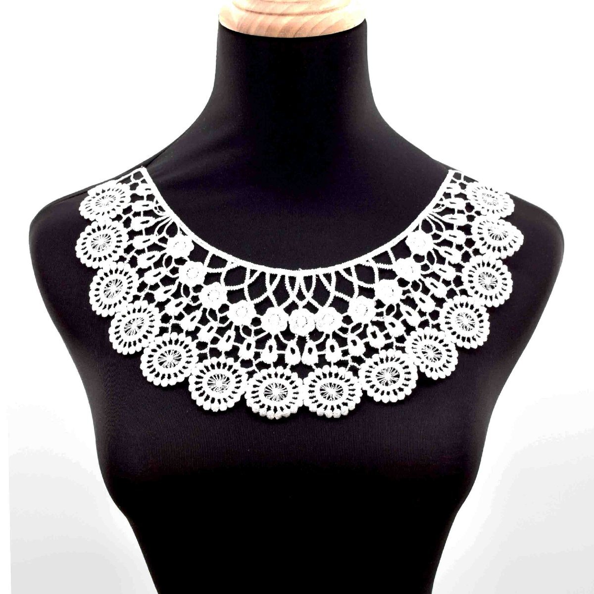 セール商品AZ431ホワイト 襟レース 付け襟 モチーフレース 新体操 衣装 社交ダンス ドレス装飾 フィギュア衣装 レオタード装飾拍卖