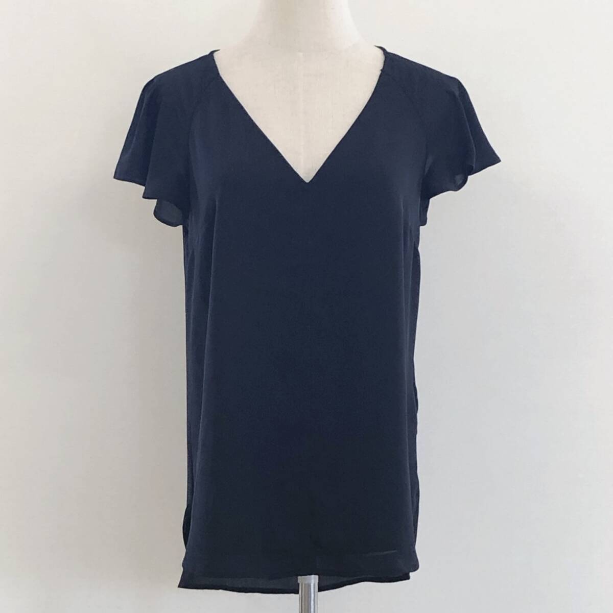 YX1032 美品 H&M レディース トップス ブラウス 半袖 薄手 Vネック サイズ36 ブラック 黒 シンプル シック かわいい おしゃれ 夏拍卖