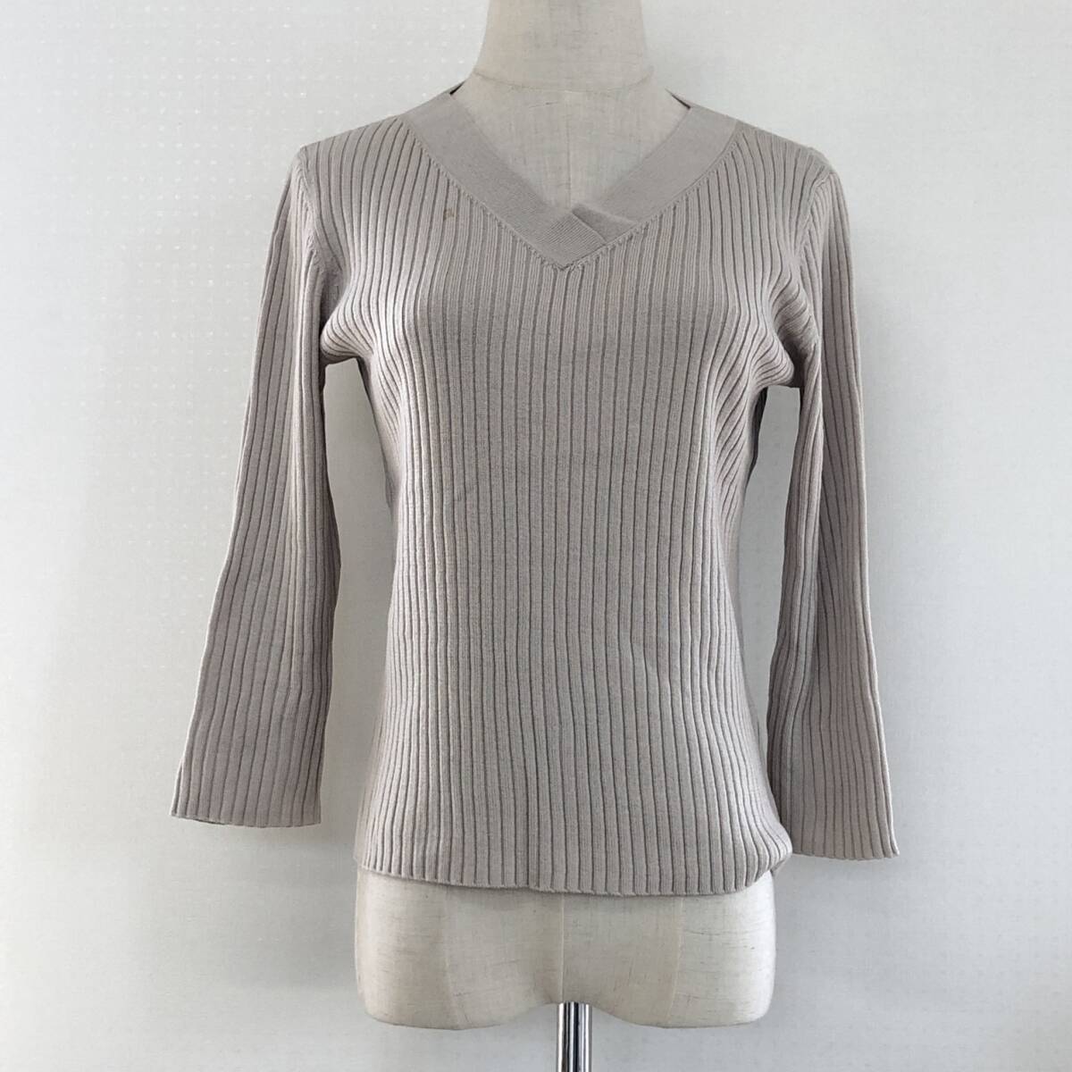 YX1610 ascot レディース トップス セーター 長袖 薄手 伸縮性 Vネック M ベージュ 毛100% シンプル カジュアル おしゃれ あたたか 秋冬拍卖