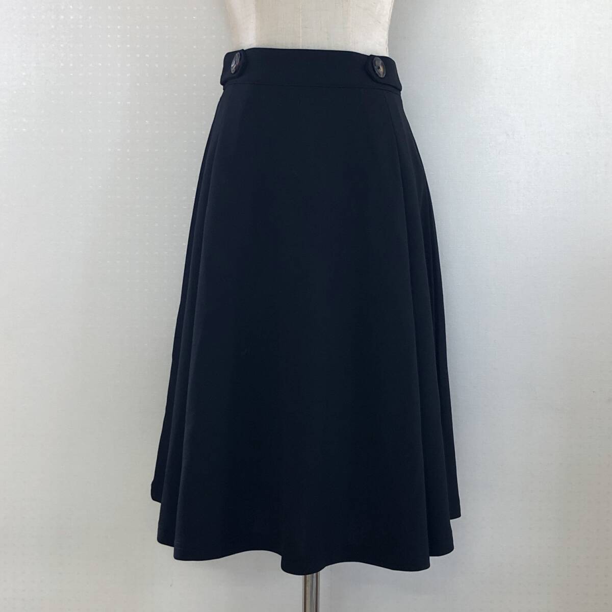 YX1611 美品 EMERY ROSE レディース スカート 膝丈 薄手 伸縮性 ファスナー XS ブラック 黒 シンプル シック フェミニン おしゃれ 春夏秋拍卖