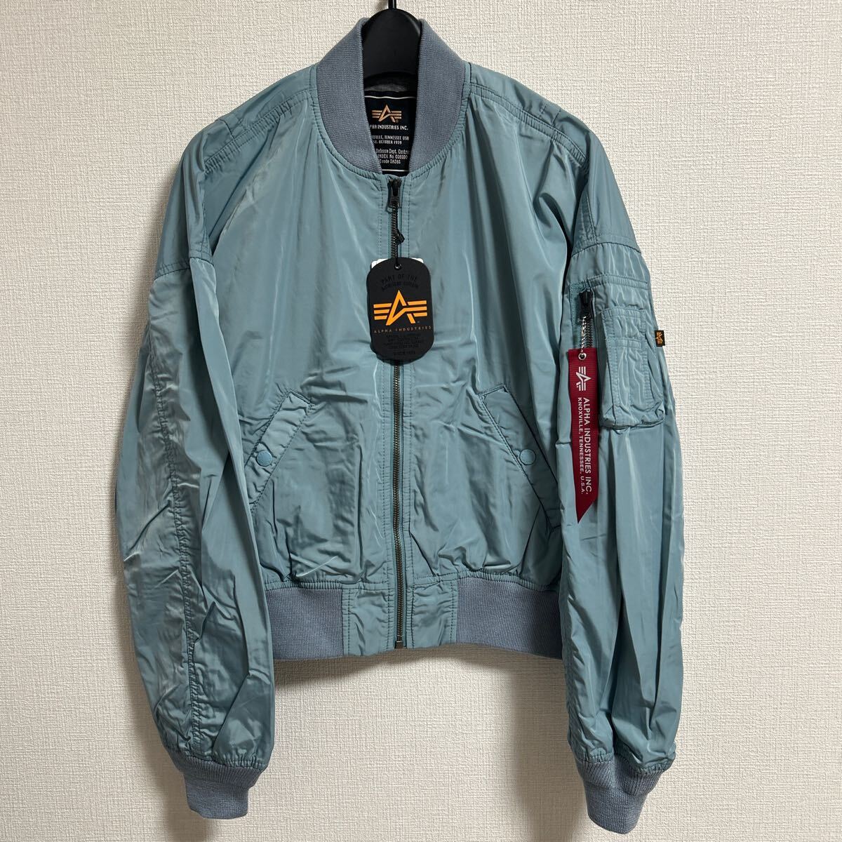 新品【M】ALPHA INDUSTRIES MA-1 フライトジャケット 水色 ライトブルー アルファインダストリーズ ブルゾン拍卖