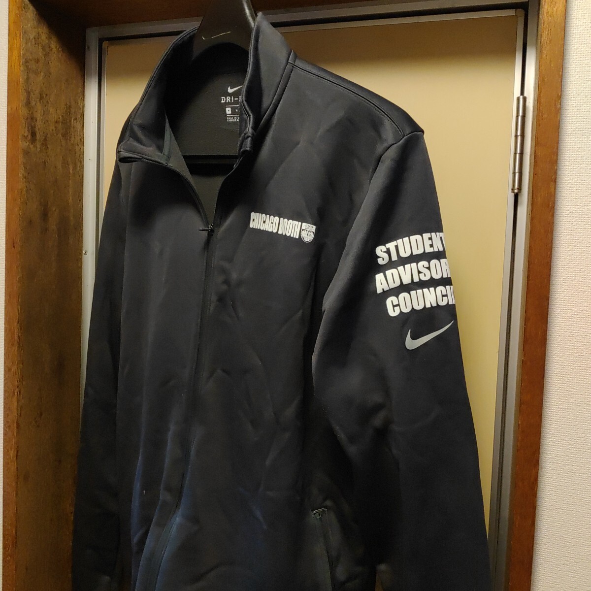 NIKE ナイキ 裏起毛ジップアップブルゾン メンズ サイズM 上着 アウター 0106-E4-TA20拍卖