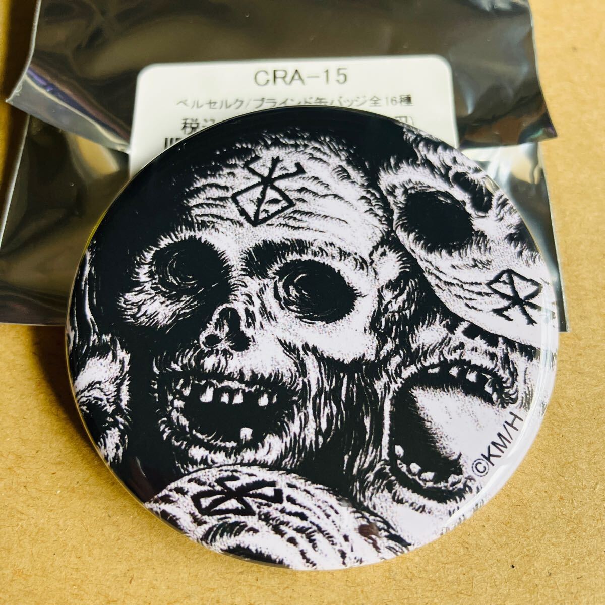 ベルセルク ブラインド缶バッジ 生贄 髑髏拍卖