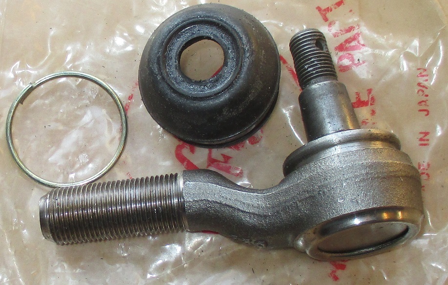 日産 旧車 ダットサントラックD22 タイロッドエンド アウター 日本製新品 48520-2S485拍卖