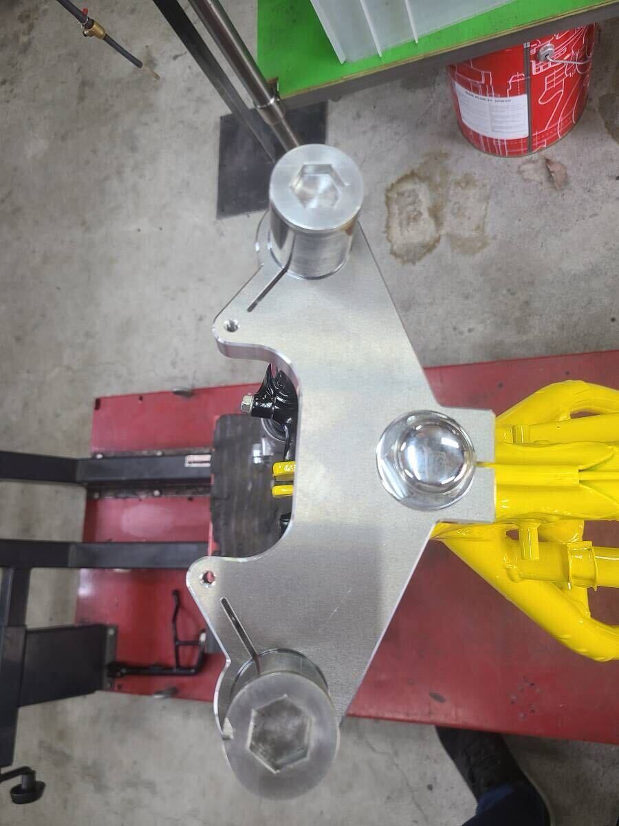 ホンダ CB750FOUR K or F2 アルミ削り出しトップブリッジ フラット拍卖