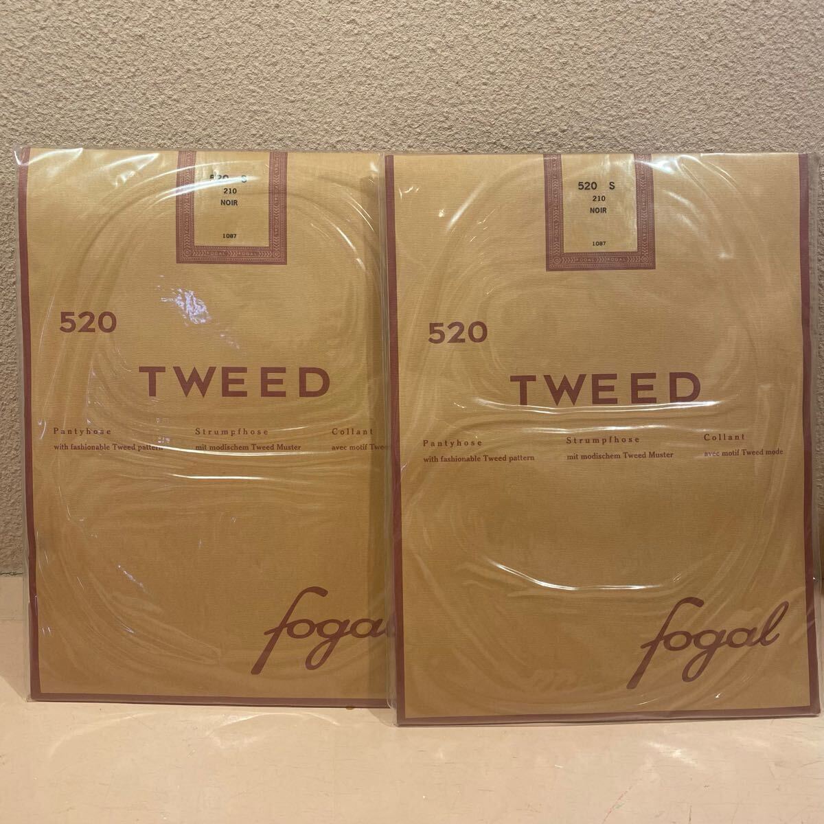 未使用品 fogal フォーガル 柄ストッキング 黒 ブラック 2点セット Sサイズ パンティストッキング拍卖