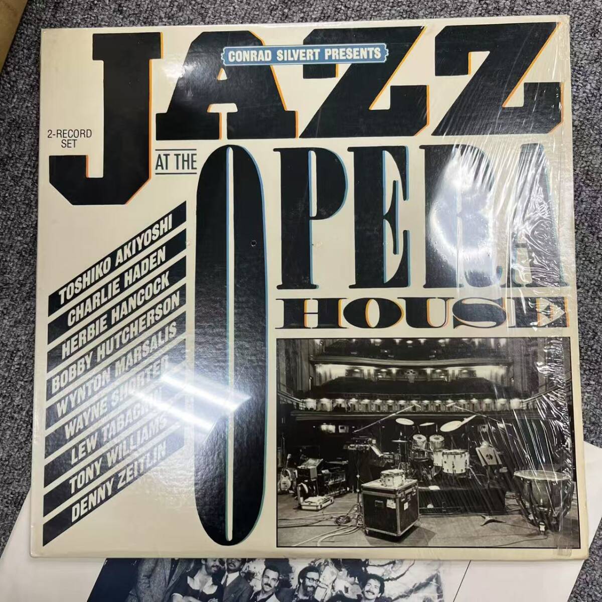 同梱5枚以上送料無料 CONRAD SILVERT PRESENTS JAZZ AT THE OPERA HOUSE /AL 38431 2枚組 NB0109-017拍卖