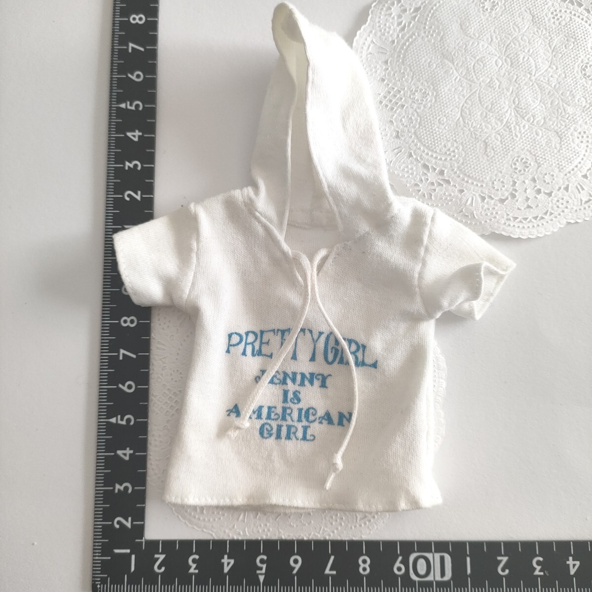 5r0128 ドール用 ロゴ 半袖 パーカー フード メンズ ジェニーボーイフレンド リカちゃんパパ サイズ レトロ 当時 1/6ドール エイト ナイン拍卖