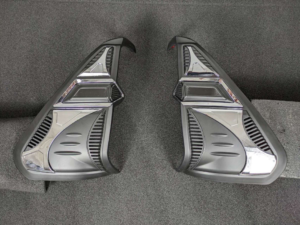 いかつさUP♪ ブラック テールライト テールランプ カバー ハイラックス GUN125 X Z GRスポーツ 後期 ガーニッシュ拍卖