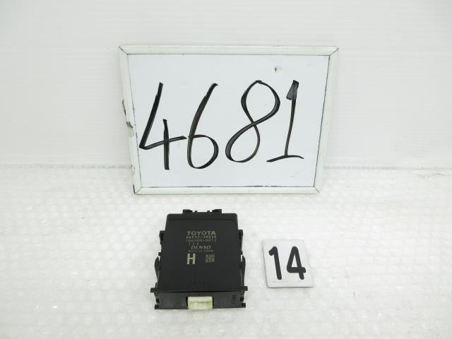 27年 クラウン アスリート AWS210 (14)ビークルアプローチングコンピューター 86572-30020 198022 4681拍卖