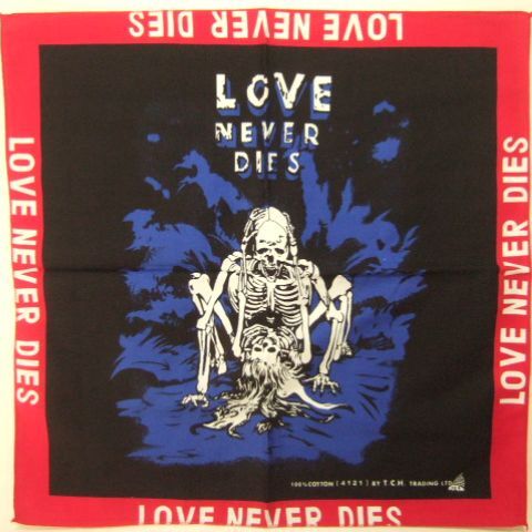 横浜最新 永遠の愛♪ドクロLove Never Dise 魅惑のバンダナ 赤枠 同梱4枚まで送料180円20a拍卖