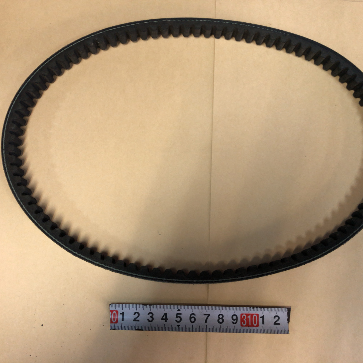 送料込新品ヤマハ スーパージョグZR(3YK(9/A/B) ジョグ3KJ(B)アプリオ4JP(7-9/A)用Vベルト1本 拍卖