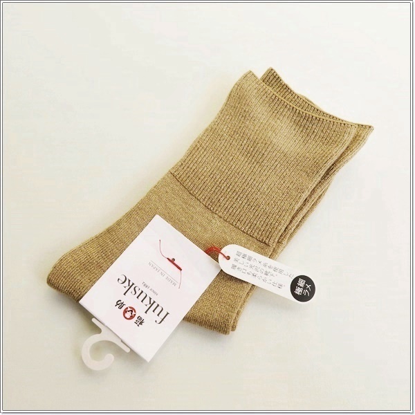 ◆福助 フクスケ 日本製 ソックス 未使用◆履き口柔らか◆サイズ22~24cm◆ベージュ×ゴールドラメ 極細美しい光沢ラメ糸◆拍卖