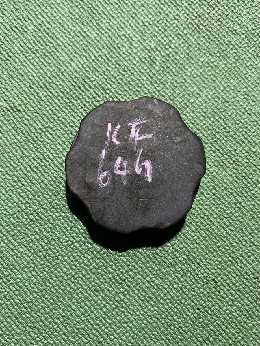 送料210円可 ガソリンエンジン 部品パーツ 蓋 フタ キャップ カワサキ KF64G などへ 寸法にてご確認ください拍卖