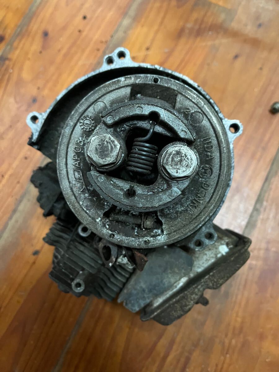 草刈機刈払機 部品パーツ エンジン 部品取り用 エンジン始動未確認 圧縮あり ジャンク取扱 三菱TL231拍卖