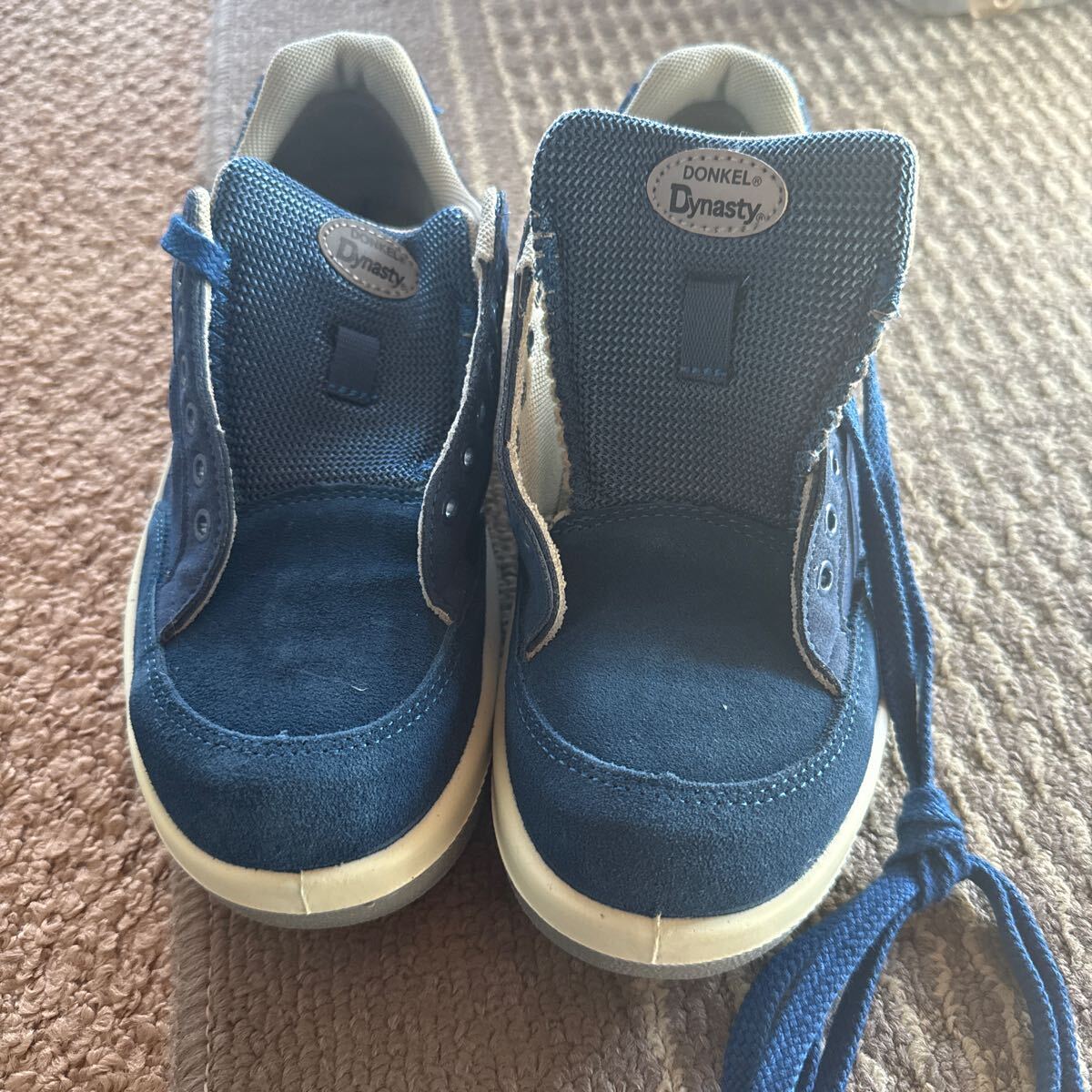 ドンケル スニーカー安全靴 23.5 軽量 新品未使用拍卖