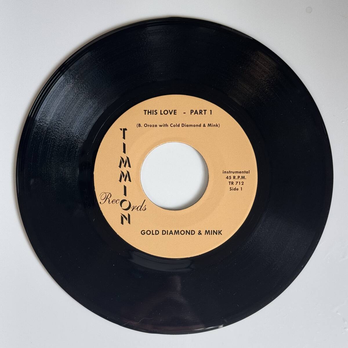 Gold Diamond & Mink - This Love拍卖