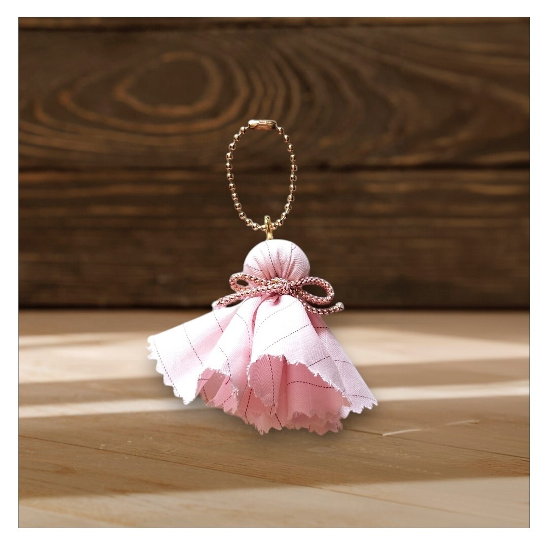 てるてる坊主 ピンクキーホルダー ハンドメイド No.5−①拍卖