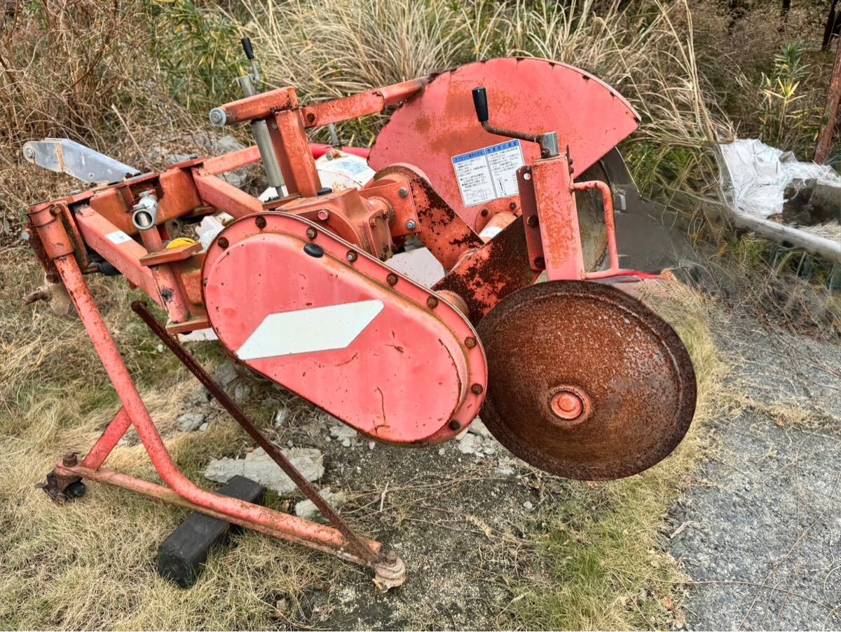 ◆格安!致命的な破損などなし。 ニプロ あぜぬり機 UZ300-A2 畦塗り機 拍卖