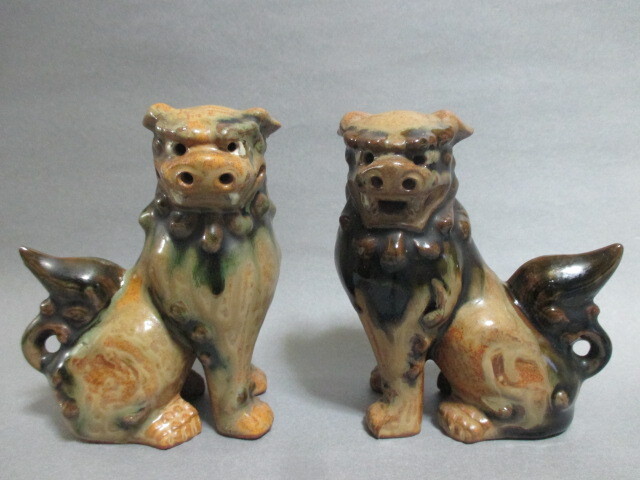 沖縄県 シーサー 一対 琉球焼 立ち横向き 陶器 置物 魔除け 厄除け 狛犬拍卖