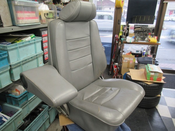 W126C126 SEC フロントシート レザーシート グレー革 AMG ロリンザー拍卖