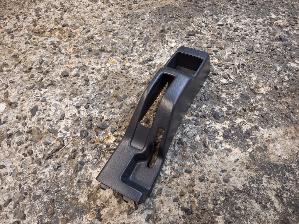 ダイハツ ミラ L700S センターコンソール 拍卖