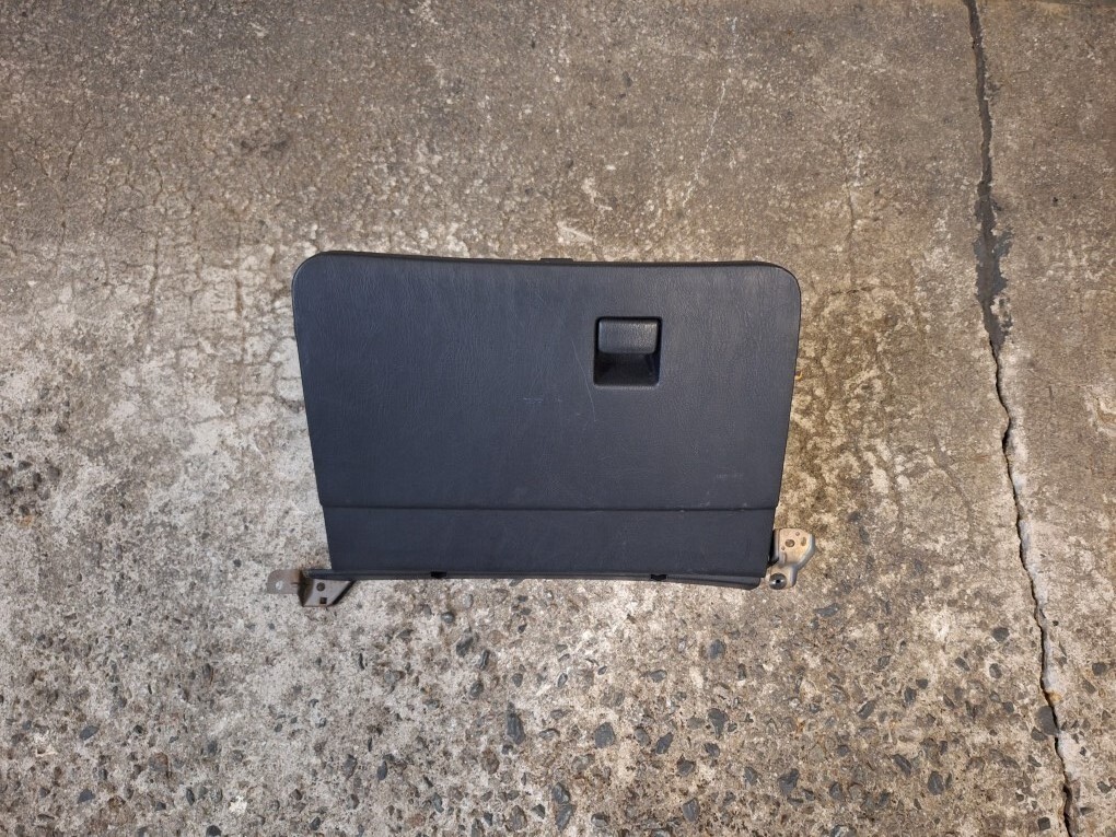 スプリンタートレノ AE101 グローブボックス 55550-12320 No.101拍卖