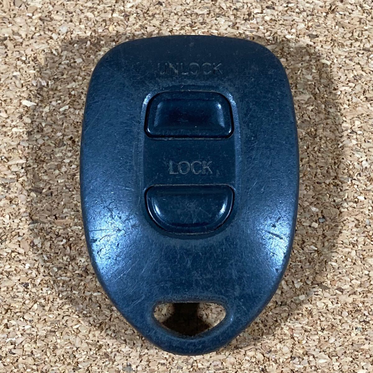 送料込 DAIHATSU ダイハツ純正 アトレー ハイゼット ムーブ コペン テリオスキッド 2ボタン スマートキー キーレス リモコン 鍵 SKR044A拍卖