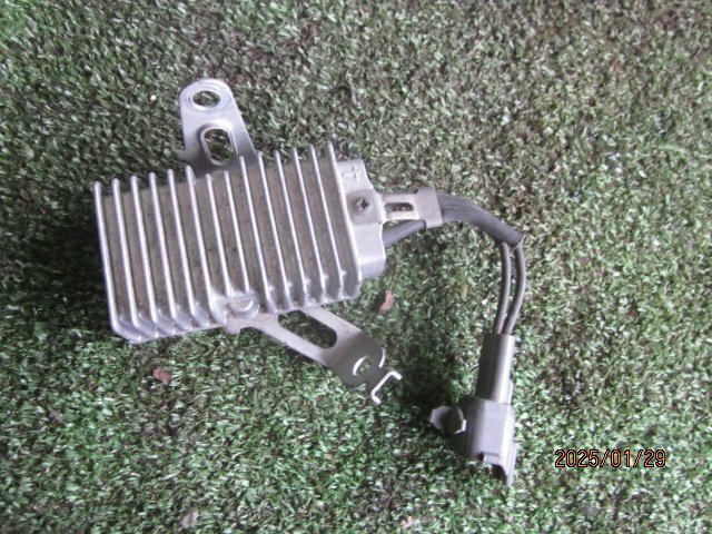 (0340)UCF11 セルシオ フューエルレジスター 23080-50010拍卖