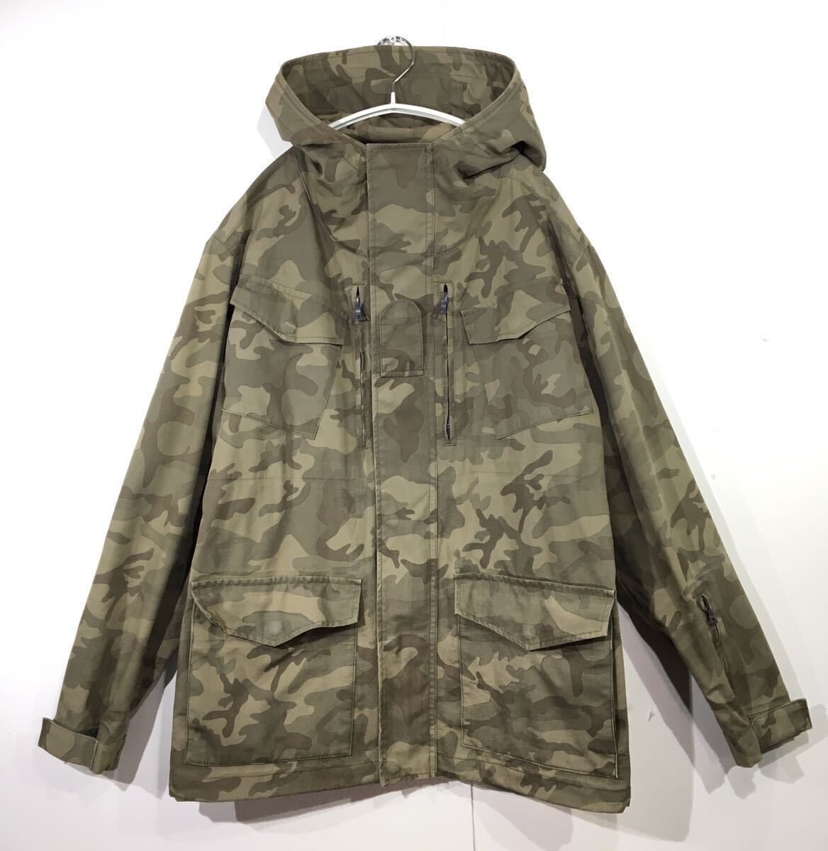 SOPHNET マウンテンパーカー ソフネット カモフラージュフードジャケット(Mサイズ) uniform experiment bristol拍卖
