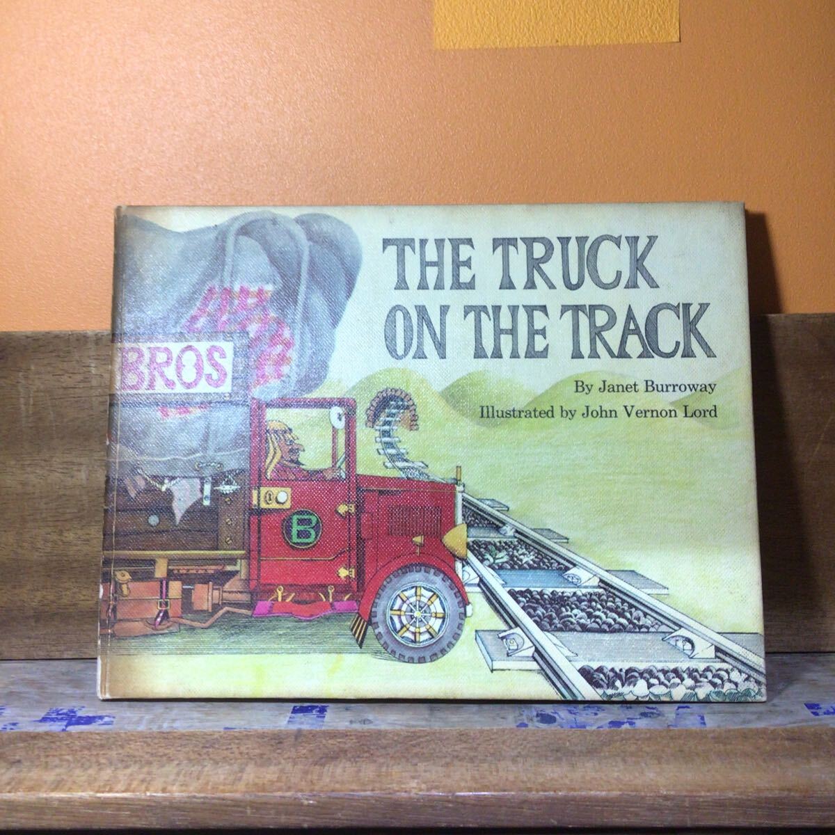 The Truck On The Track Janet Burroway John Vernon Lord拍卖