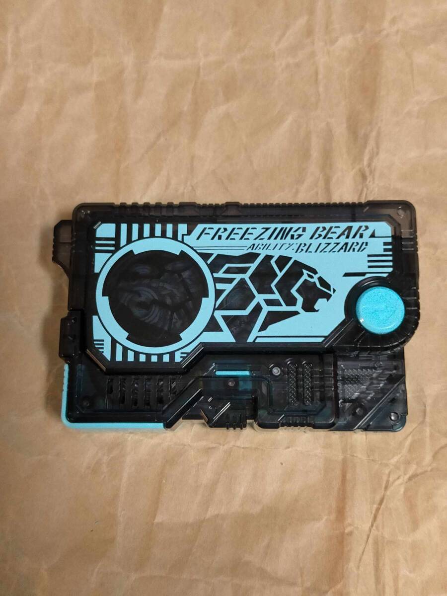 正規品 DX フリージングベアー プログライズキー 仮面ライダー ゼロワン 01 KAMEN RIDER ZERO ONE BLIZZARD PROGRISEKEY freezing bear KEY拍卖