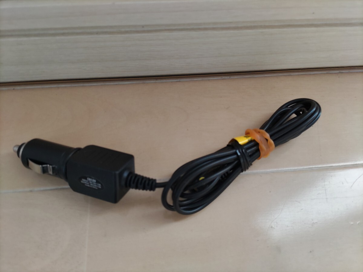 Wizz シガーソケットアダプター CA12V ポータブル DVDプレーヤー DC12V 1.5A DV-PF700 DV-PW920 DV-PT930 DV-PW1040(P) DV-PH1010 ②拍卖